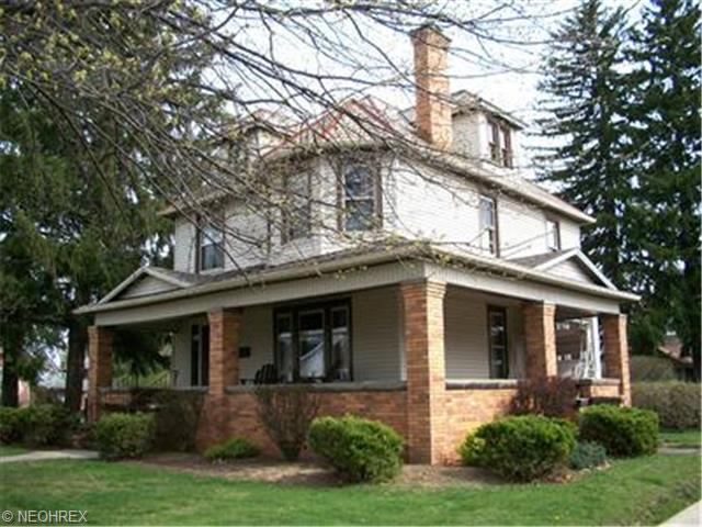 1101 N Walnut St, Dover, OH 44622 photo 1