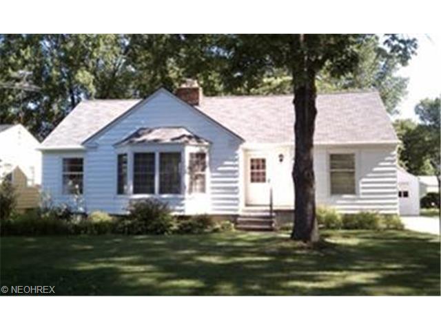 444 Randall Rd, Elyria, OH 44035 photo 1
