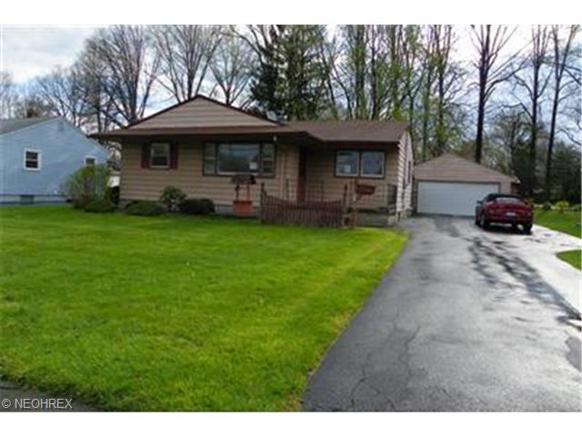 1705 Difford Dr, Niles, OH 44446 photo 1