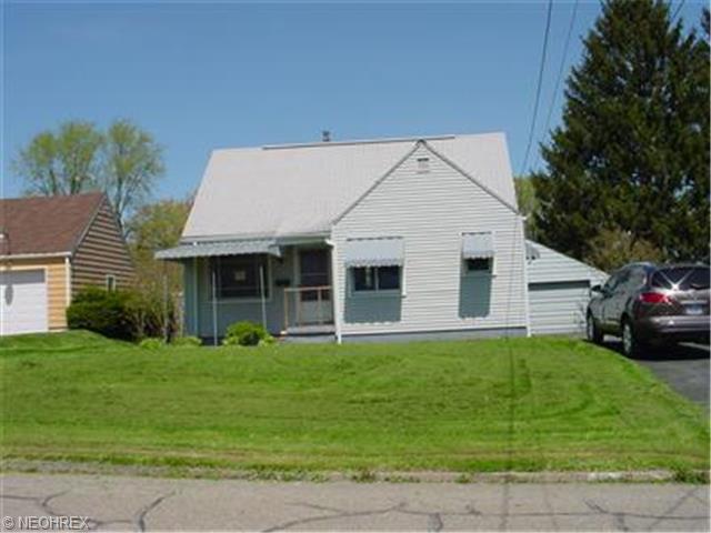 63 Renee Dr, Struthers, OH 44471 photo 1