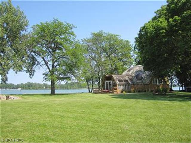 2945 Confederate Dr, Lakeside Marblehead, OH 43440 photo 1