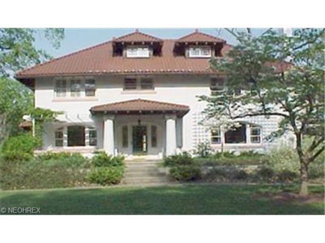 423 Washington Ave, Elyria, OH 44035 photo 1