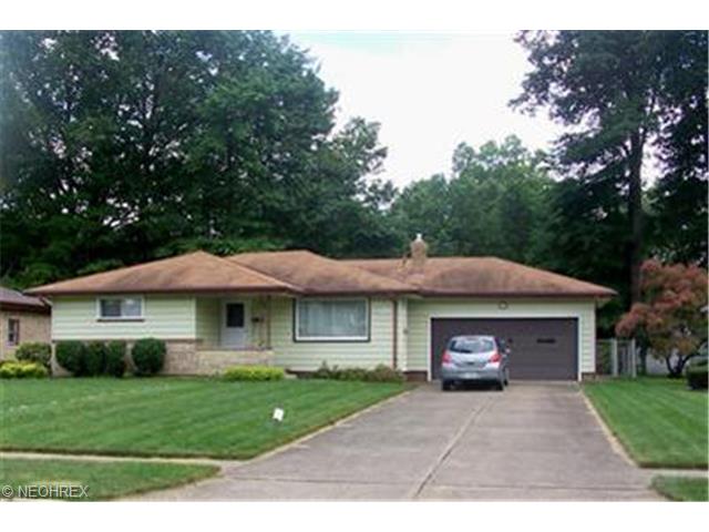 803 Edenridge Dr, Youngstown, OH 44512 photo 1