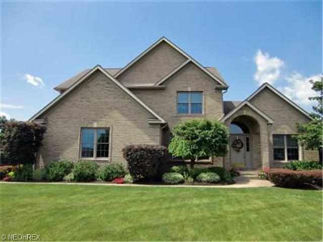 3264 Berwin Dr, Stow, OH 44224 photo 1