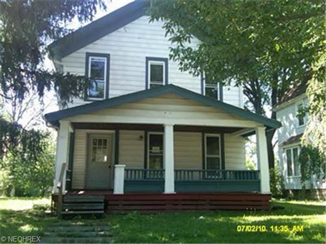 336 9th St, Elyria, OH 44035 photo 1