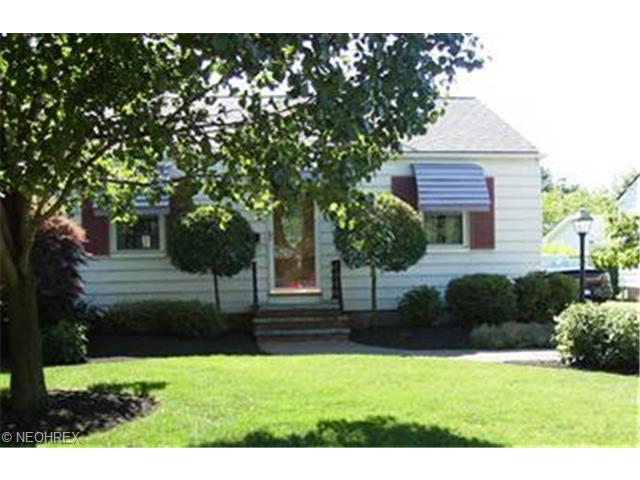 830 E 258 St, Euclid, OH 44132 photo 1
