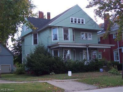 369 Main St, Conneaut, OH 44030 photo 1