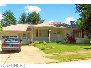 618 Devitt Ave, Campbell, OH 44405 photo 1