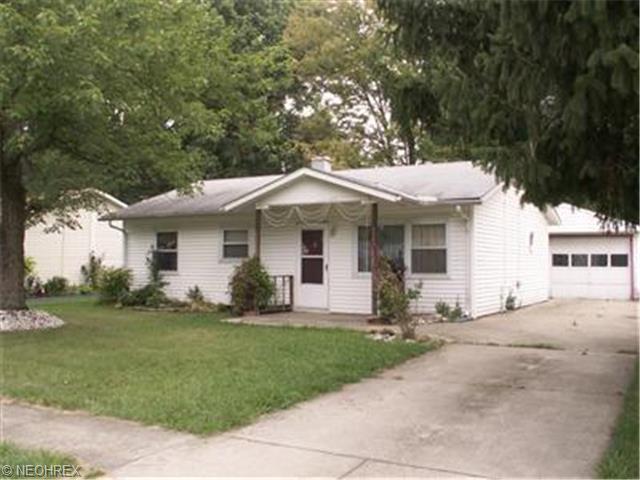 632 Denison Ave, Elyria, OH 44035 photo 1