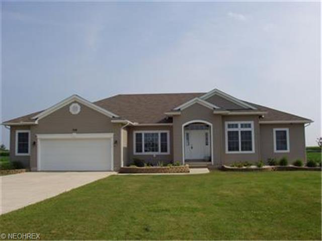 706 Scheid Rd, Sandusky, OH 44870 photo 1
