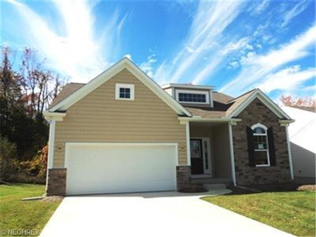 6495 NE Harness Cir, Canton, OH 44721 photo 1