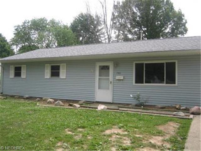 743 Case Ave, Elyria, OH 44035 photo 1