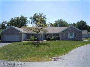 8214 Maramont Dr #b, Youngstown, OH 44512 photo 1