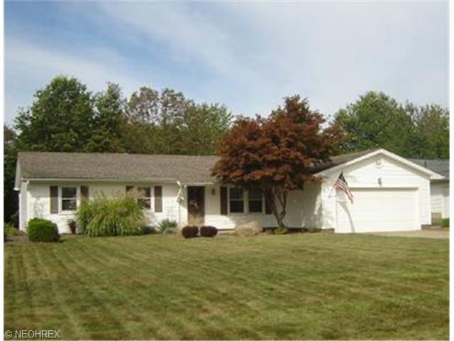 243 Waggaman Cir, Youngstown, OH 44512 photo 1