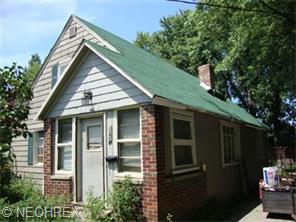 142 Dilworth St, Elyria, OH 44035 photo 1