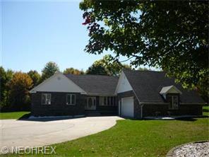 5557 Clingan Rd, Struthers, OH 44471 photo 1