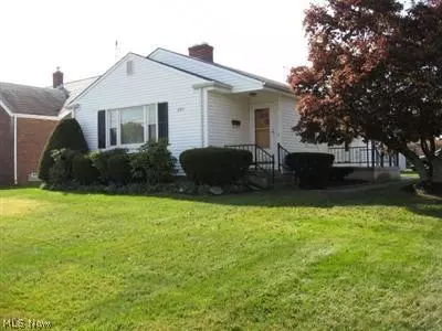 853 5th St, Struthers, OH 44471 photo 1
