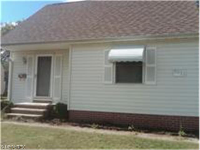 3031 Blair Ave, Ashtabula, OH 44004 photo 1
