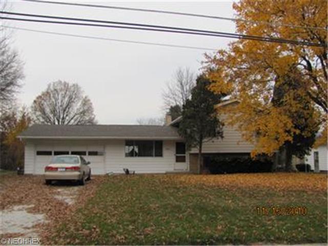 2829 Shellhart Rd, Barberton, OH 44203 photo 1