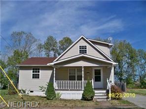 1015 E 33rd St, Lorain, OH 44055 photo 2