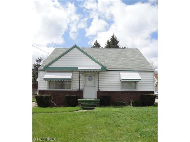 423 10th St, Struthers, OH 44471 photo 1