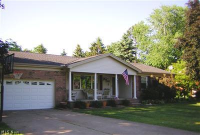232 Willowbend Dr, Madison, OH 44057 photo 1