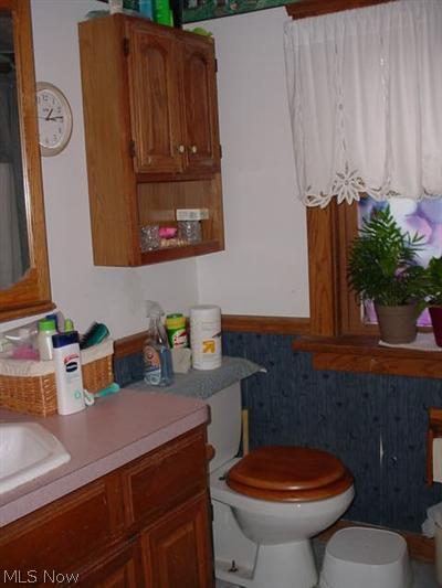 111 Glendale Ct, Elyria, OH 44035 photo 6