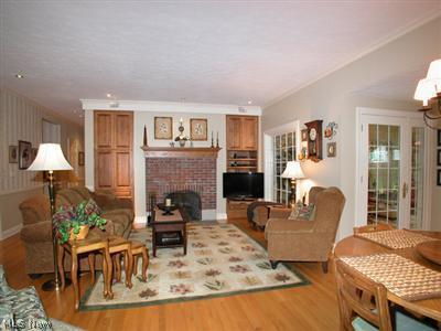 334 Rutgers Ct, Elyria, OH 44035 photo 6