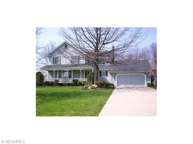 34051 Summerset Dr, Solon, OH 44139 photo 2