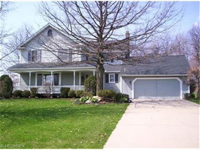34051 Summerset Dr, Solon, OH 44139 photo 1