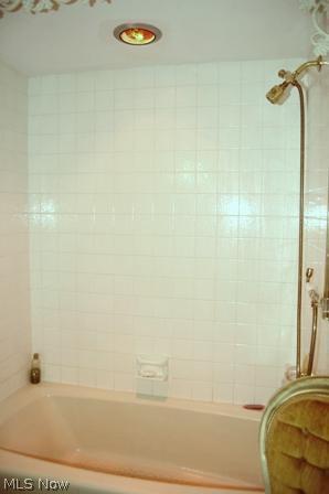 2385 Covington Rd #406, Akron, OH 44313 photo 14