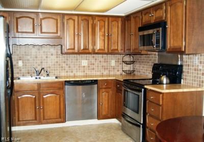 2385 Covington Rd #406, Akron, OH 44313 photo 9