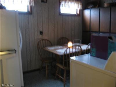 110 N 9th St, Byesville, OH 43723 photo 5