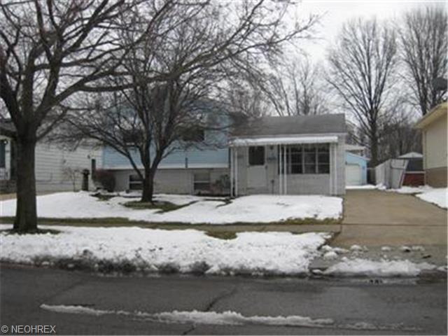 865 Wilder Ave, Elyria, OH 44035 photo 1
