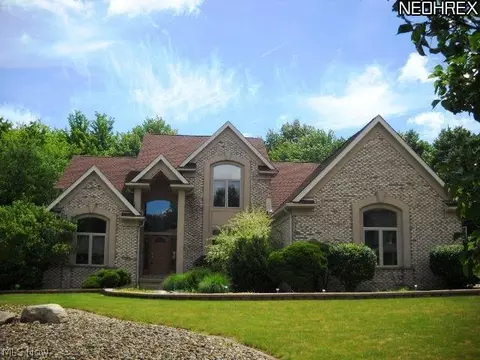 8175 Thackeray Ct, Broadview Heights, OH 44147 photo 1