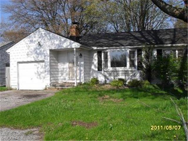 1977 Bathgate Ave, Madison, OH 44057 photo 1