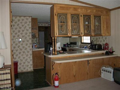 5538 Ayers Rd, Andover, OH 44003 photo 4