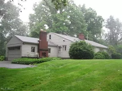 1224 E Front St, Dover, OH 44622 photo 1