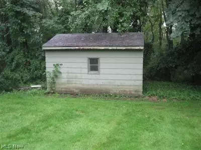 1224 E Front St, Dover, OH 44622 photo 14