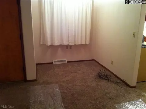 1311 Cedar Dr, Lorain, OH 44052 photo 7
