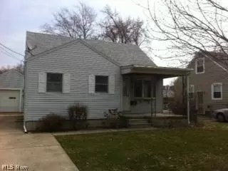 1311 Cedar Dr, Lorain, OH 44052 photo 1