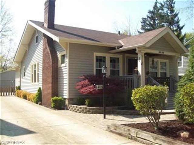 4486 Summit St, Willoughby, OH 44094 photo 1