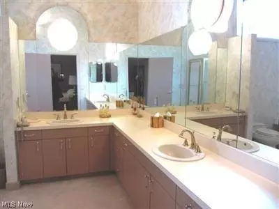 472 Deer Path, Aurora, OH 44202 photo 13