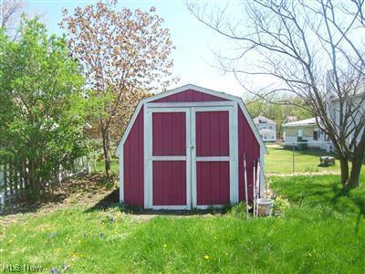 5914 Runkle Ave, Ashtabula, OH 44004 photo 9