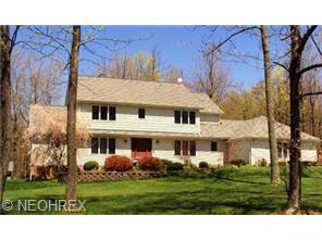 645 Cedar Bark Dr, Aurora, OH 44202 photo 1