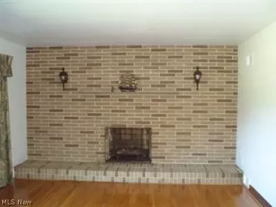 7526 Sugartree Dr, Boardman, OH 44512 photo 3