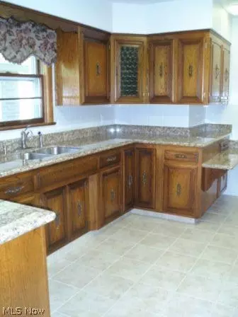 7526 Sugartree Dr, Boardman, OH 44512 photo 5