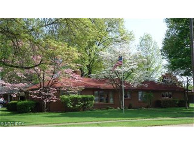 533 E Shafer Ave, Dover, OH 44622 photo 1