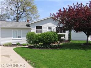1737 Eldon Dr, Wickliffe, OH 44092 photo 1