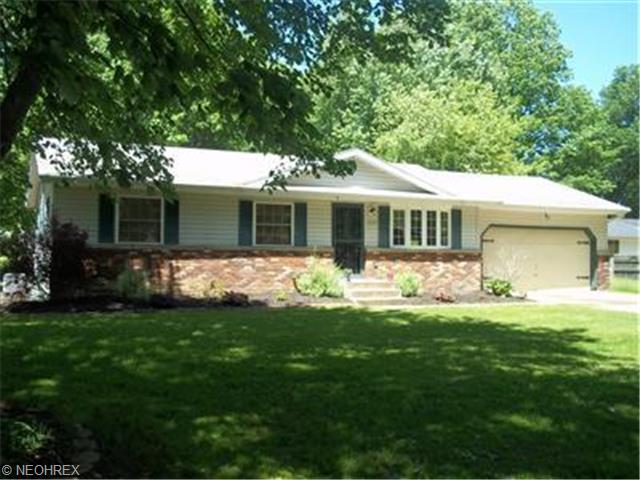 2223 Conwill Rd, Stow, OH 44224 photo 1